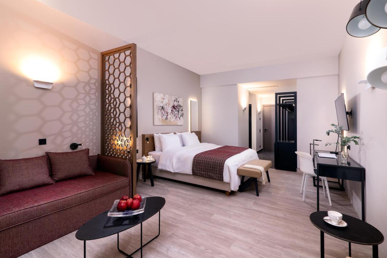 S Hotel Boutique Thessaloníki Eksteriør billede Deluxe Room